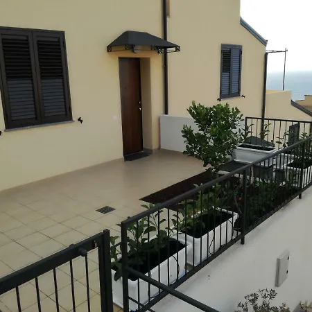 Bianco Di Mare * 切法卢